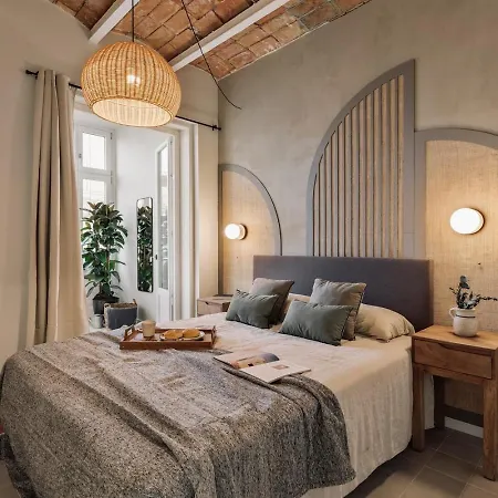 Pacaya - 2 Bedrooms, Office And Balcony In Eixample Dreta